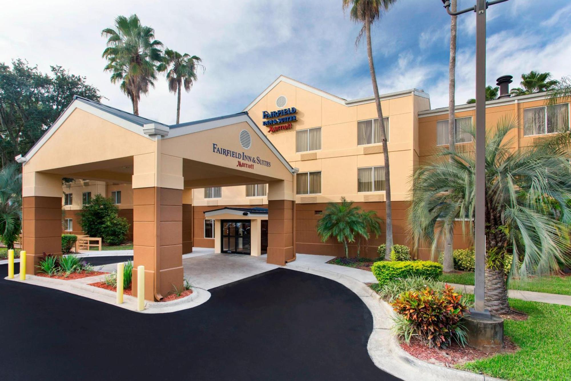 Fairfield Inn And Suites By Marriott Tampa Brandon Exterior photo