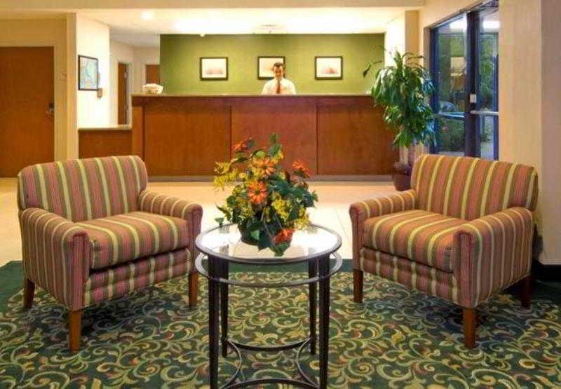 Fairfield Inn And Suites By Marriott Tampa Brandon Exterior photo