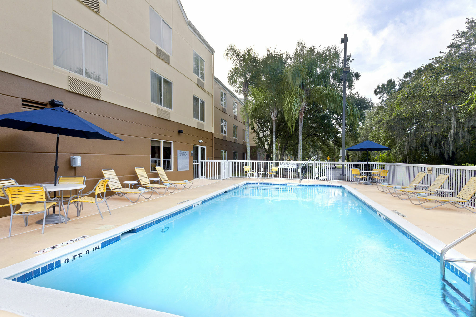 Fairfield Inn And Suites By Marriott Tampa Brandon Exterior photo